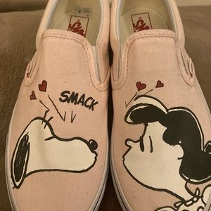 Vans Peanuts by Schultz SMACK Snoopy and Lucy Womens Size 8 Sneakers